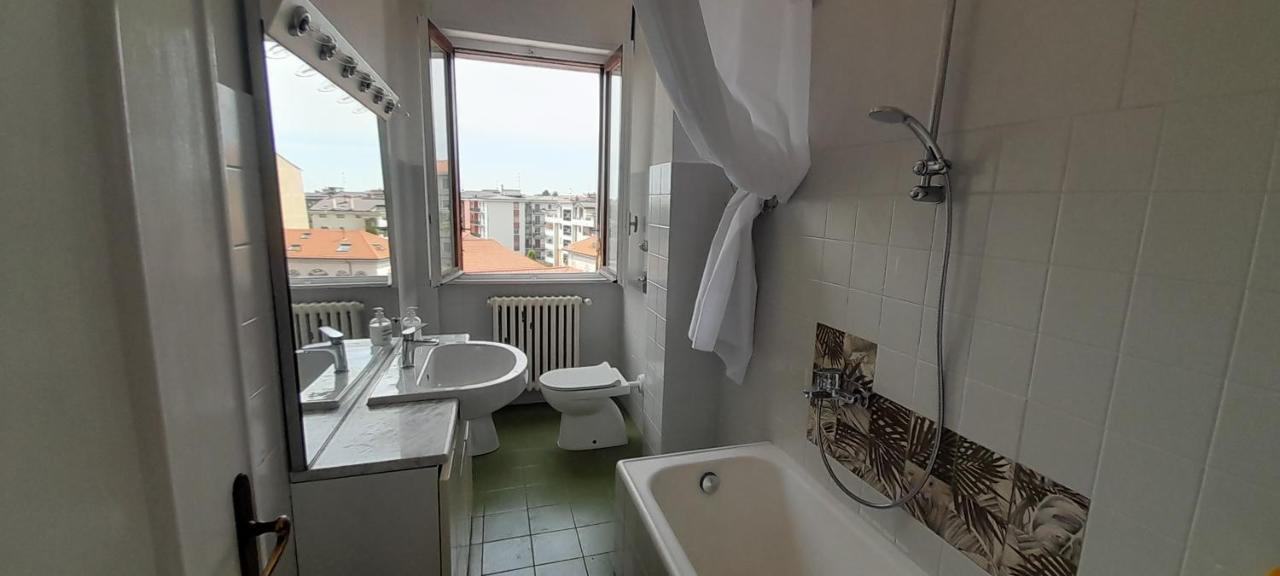 Hotel I Feel Orange Legnano Zewnętrze zdjęcie