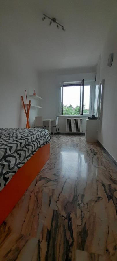 Hotel I Feel Orange Legnano Zewnętrze zdjęcie