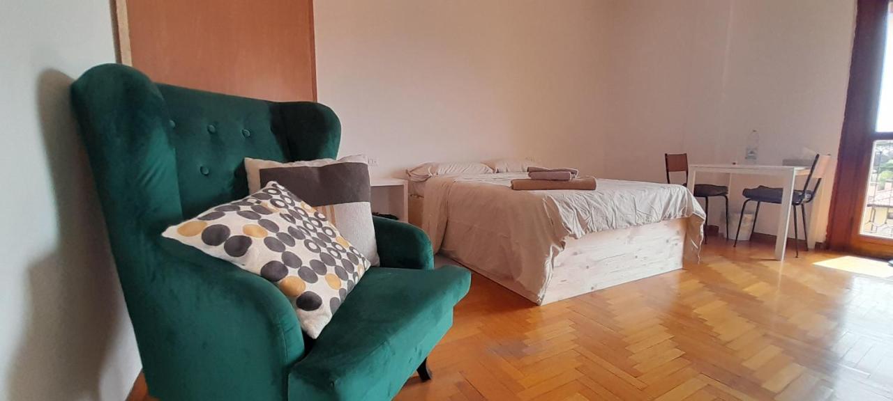 Hotel I Feel Orange Legnano Zewnętrze zdjęcie