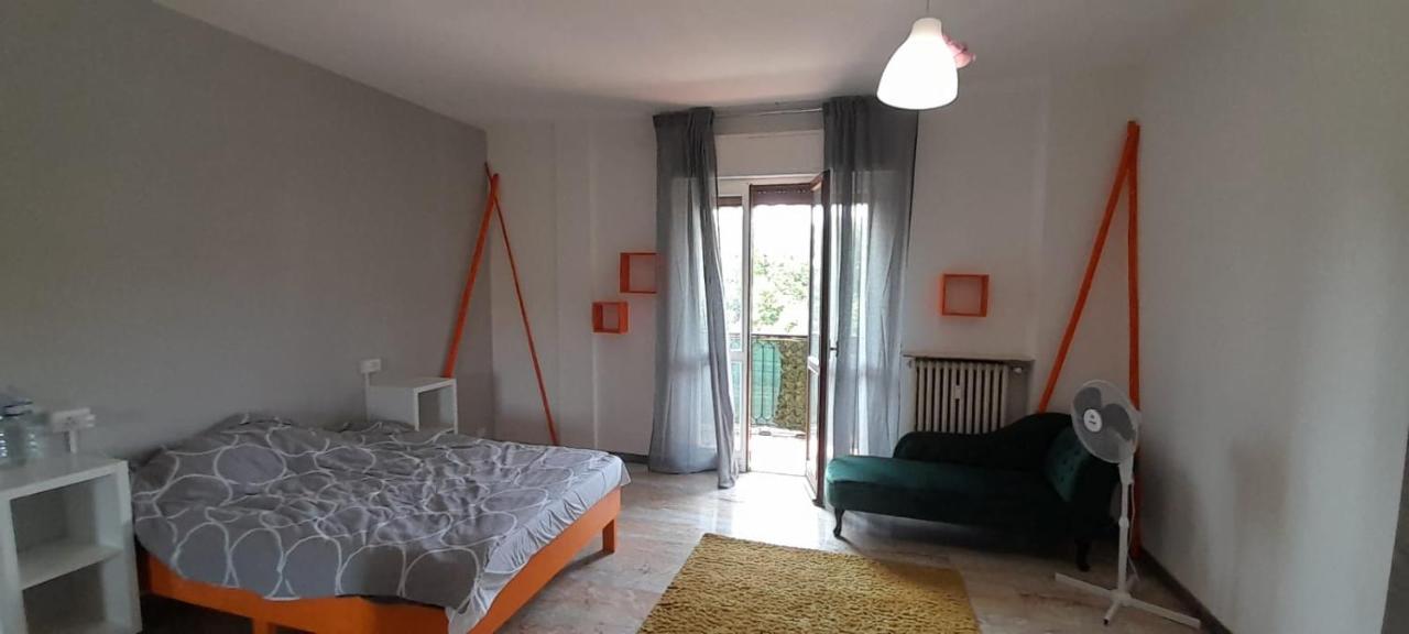 Hotel I Feel Orange Legnano Zewnętrze zdjęcie