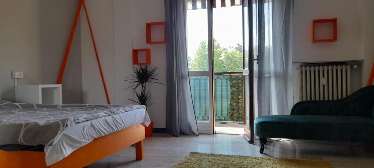 Hotel I Feel Orange Legnano Zewnętrze zdjęcie
